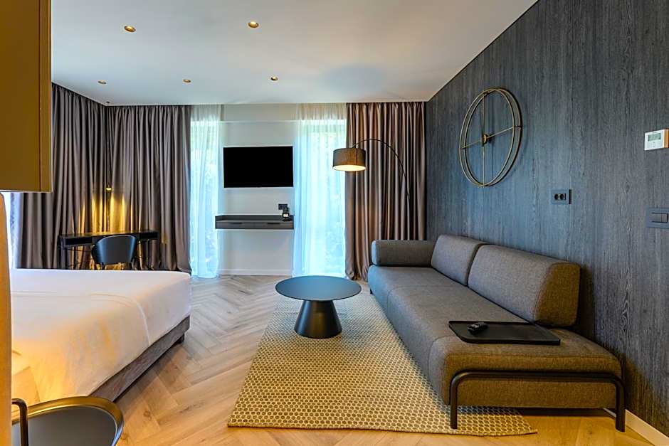 Luna Residence Villa