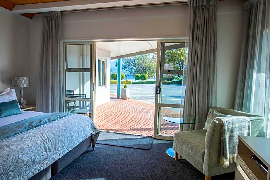 Radfords on the Lake