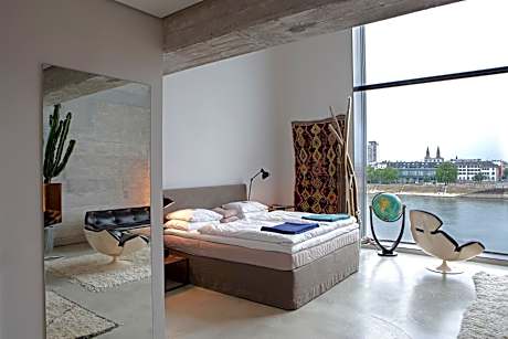 Suite with River View