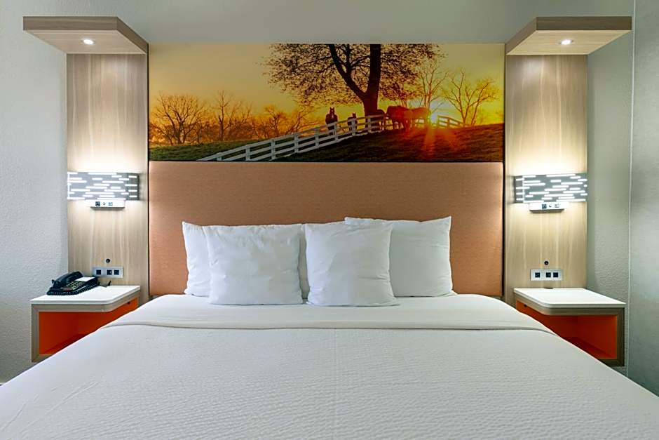 Days Inn by Wyndham Granbury