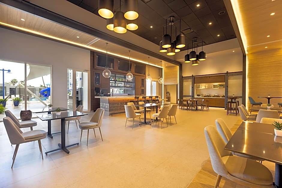 Four Points By Sheraton Caguas Real Hotel & Casino