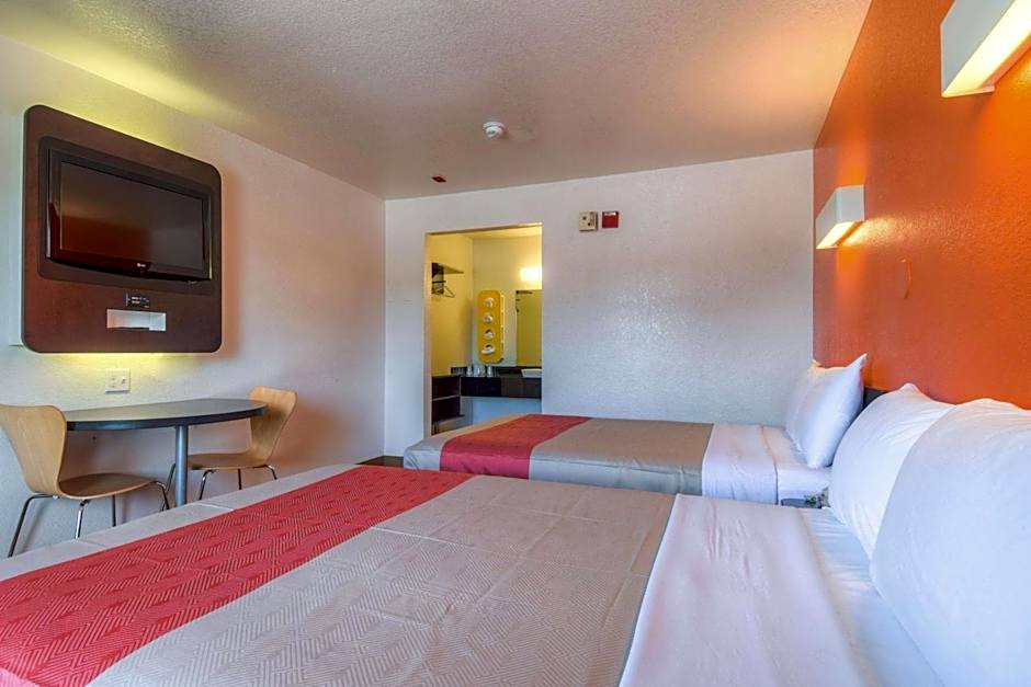 Motel 6 San Diego - Chula Vista