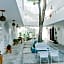 Ahava Hotel