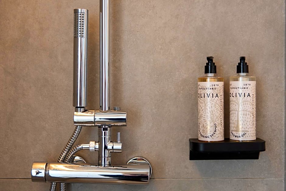 Elements Sifnos Boutique