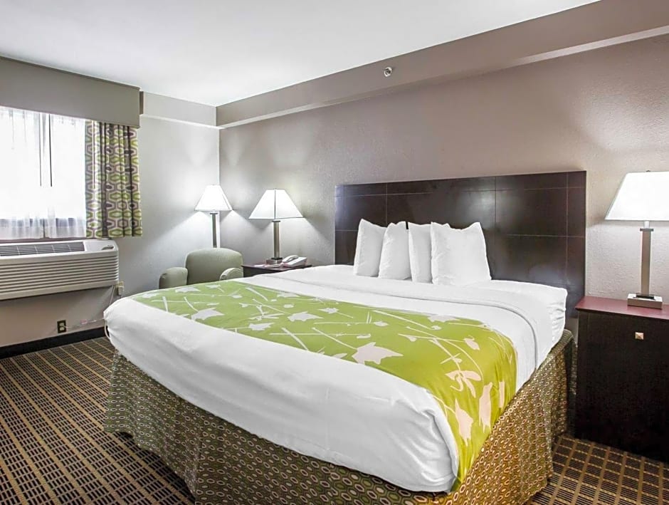 Econo Lodge Birmingham