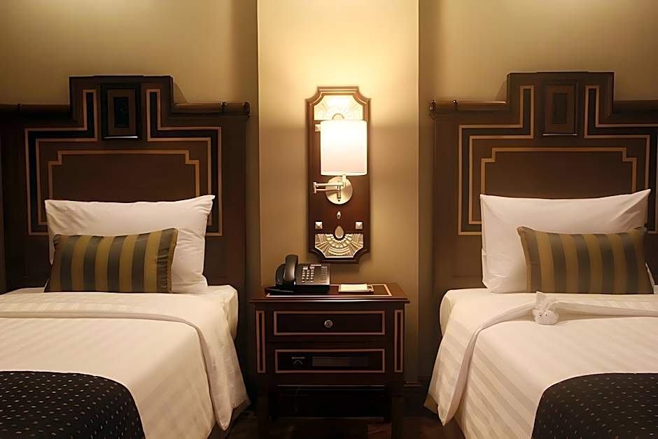 Herald Suites Polaris