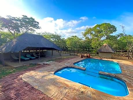 Kigeni Safari Lodge & Spa