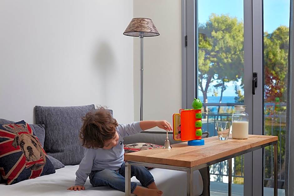 The Gardens Gallery Hotel