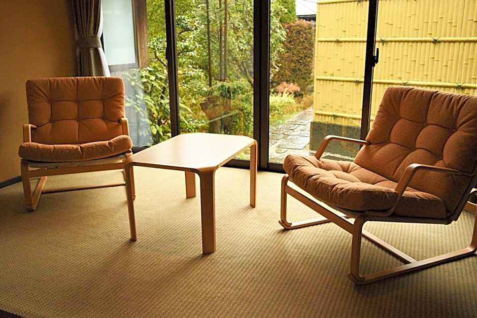 Japanese Ryokan Seryo