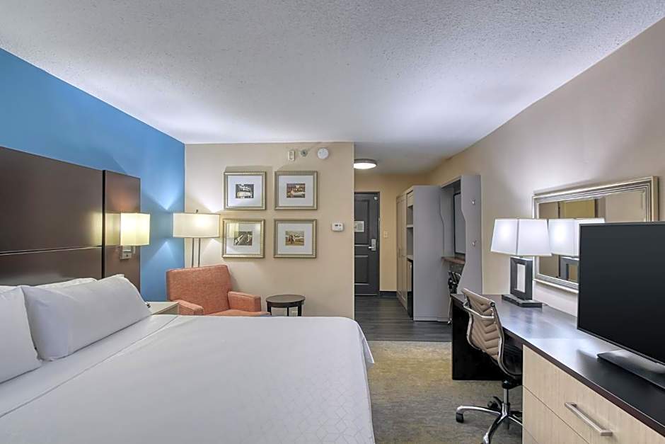 Holiday Inn & Suites Atlanta Airport North By IHG