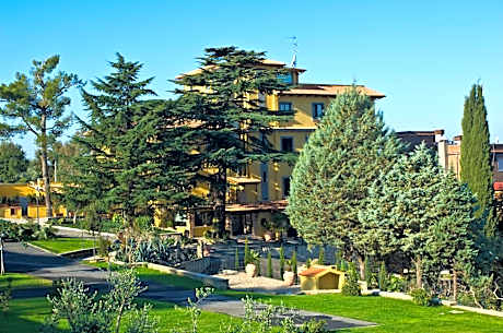 Green Hotel Poggio Regillo