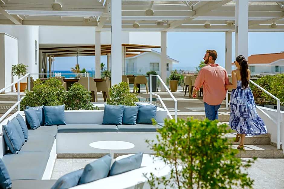 Lordos Beach Hotel & Spa