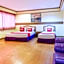 OYO 565 Trang Hotel