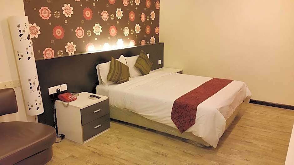 Prince Hotel
