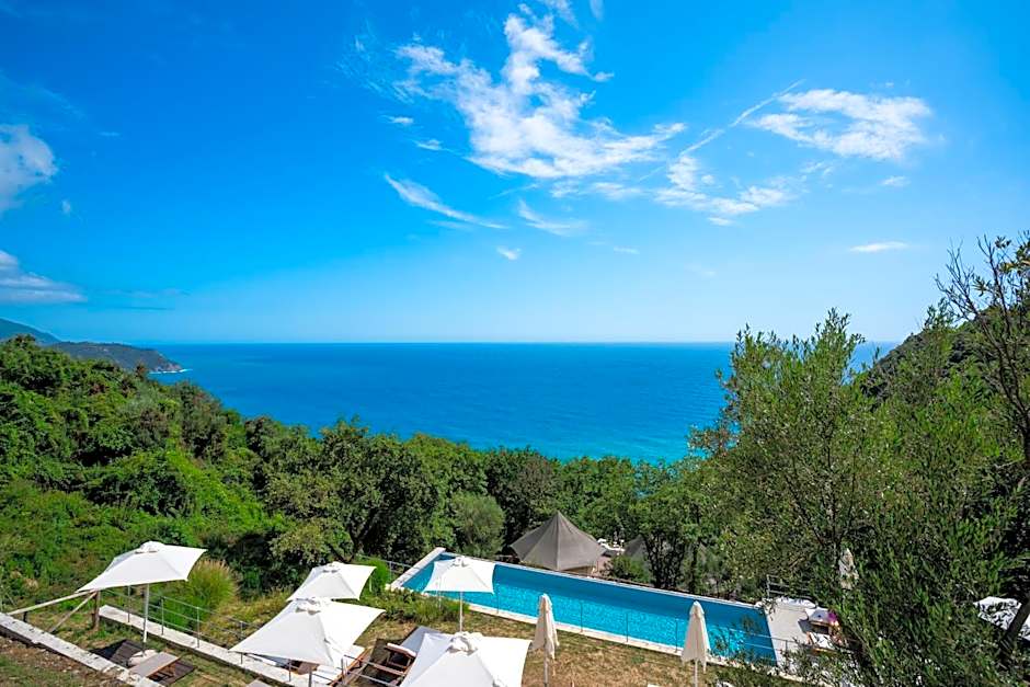 Sesta Terra Natural Resort