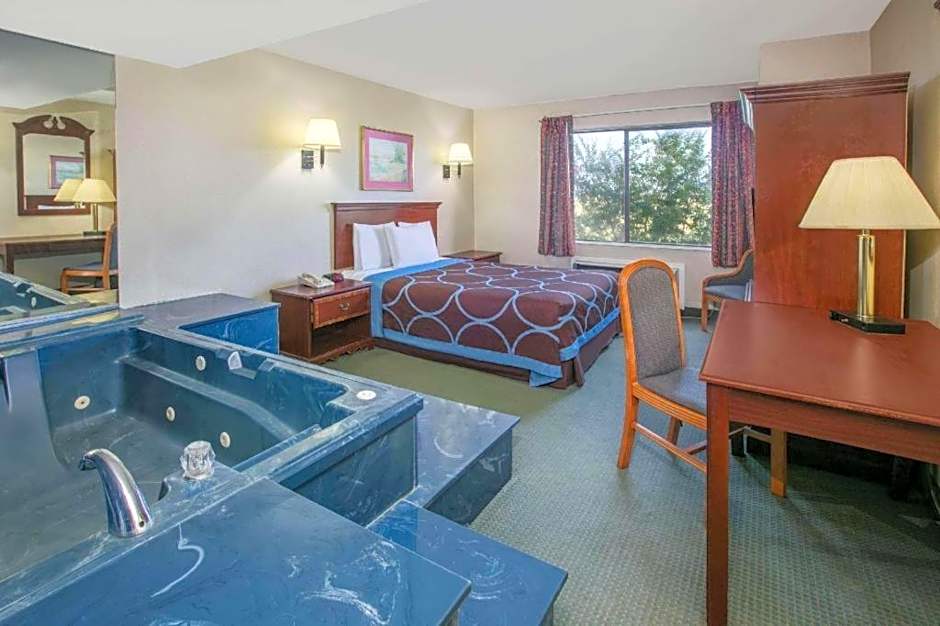 Super 8 by Wyndham Garland North Dallas Area