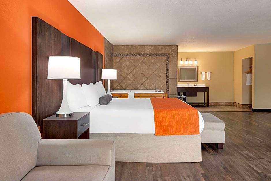 Howard Johnson by Wyndham Pigeon Forge