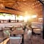 Marvic Hotel