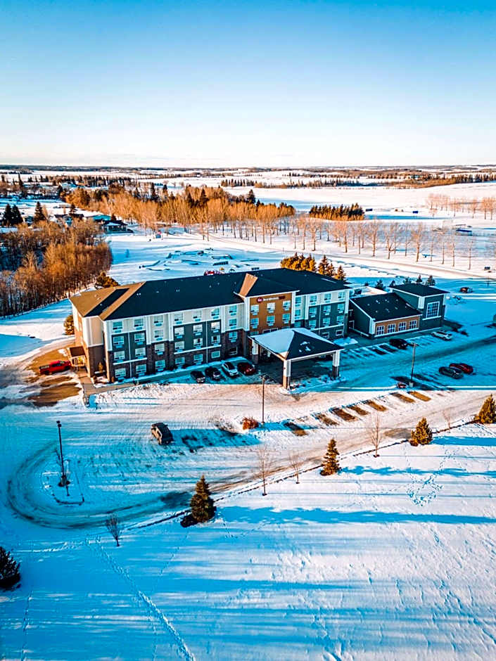 Best Western Plus Lacombe Inn & Suites