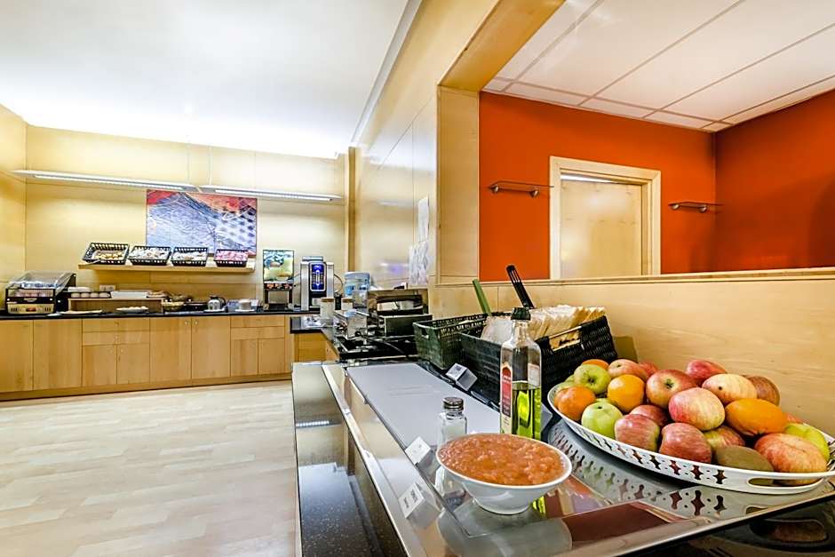 Hotel YIT Ciudad De Zaragoza