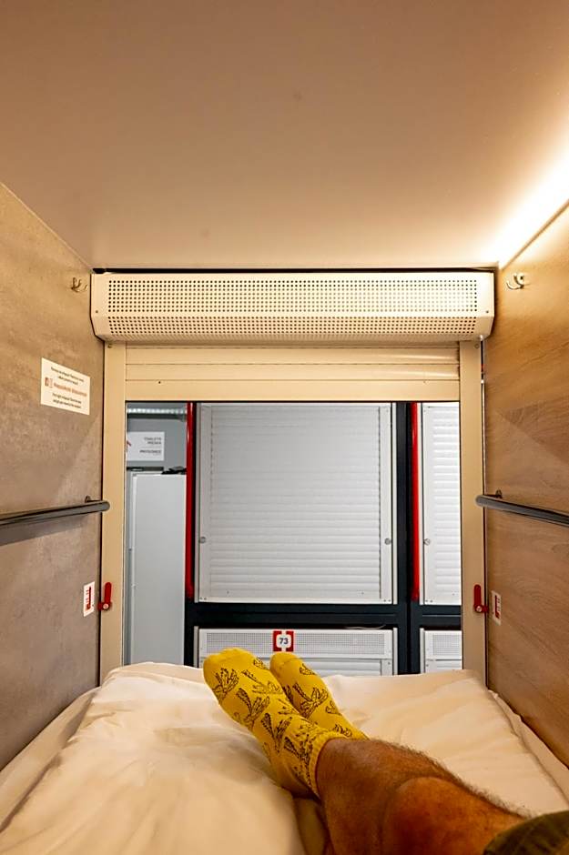 Kapsuła Hostel Warszawa