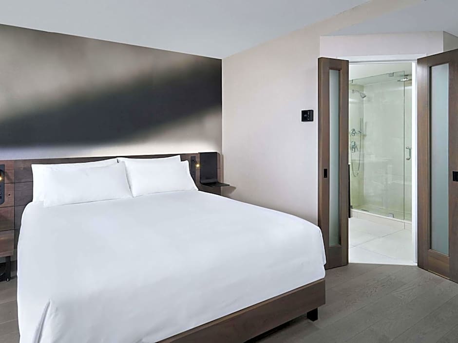 The Novotel Toronto Center Hotel