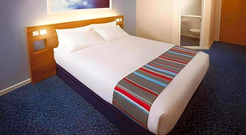 Travelodge Bracknell Central
