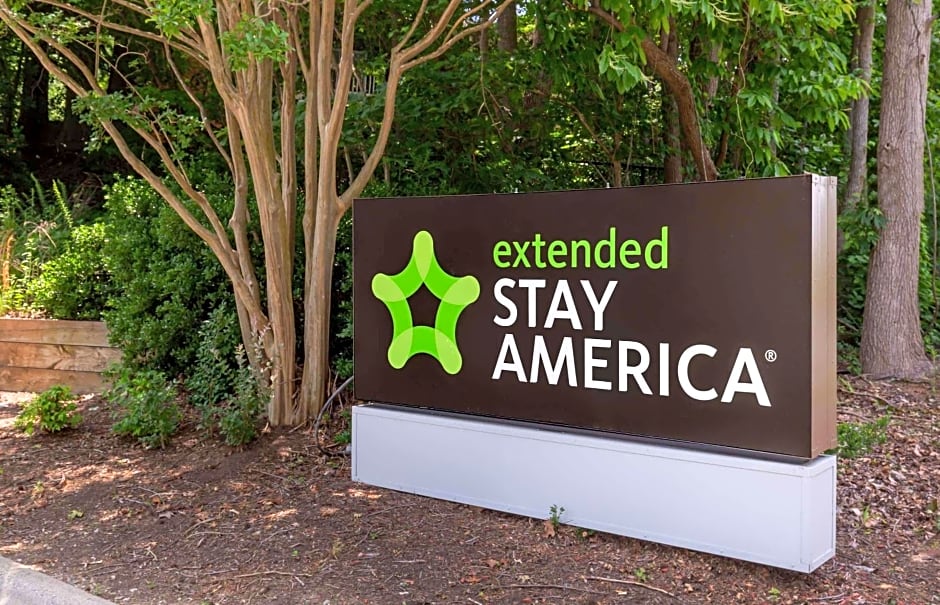 Extended Stay America Suites - Greensboro - Wendover Ave. - Big Tree Way