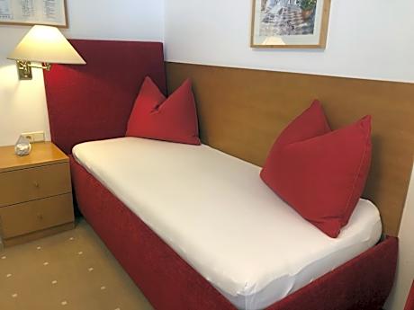 Triple Room with Balcony