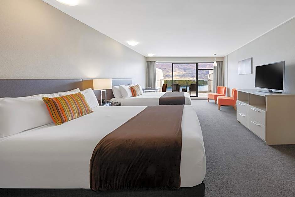 Copthorne Hotel and Apartments Queenstown Lakeview