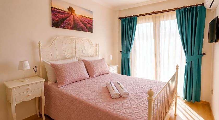 Alayaz Hotel