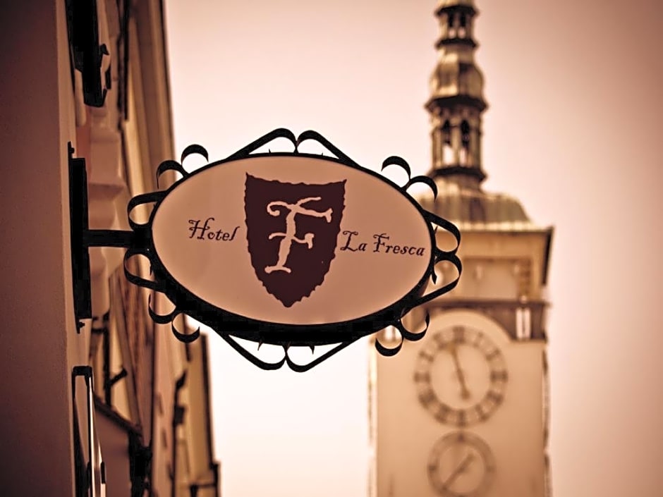 Hotel La Fresca