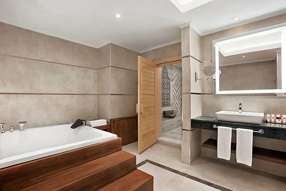 Ramada Plaza by Wyndham Rize