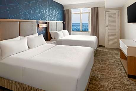 1 Bedroom Suite, 2 Queen, Trundle Bed, Oceanfront, Low Floor, Balcony