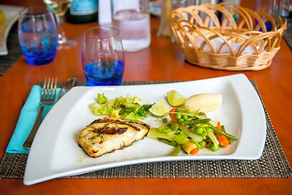 Brit Hotel Saint Malo  Le Transat