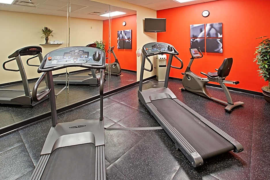 Travelodge by Wyndham Knoxville West