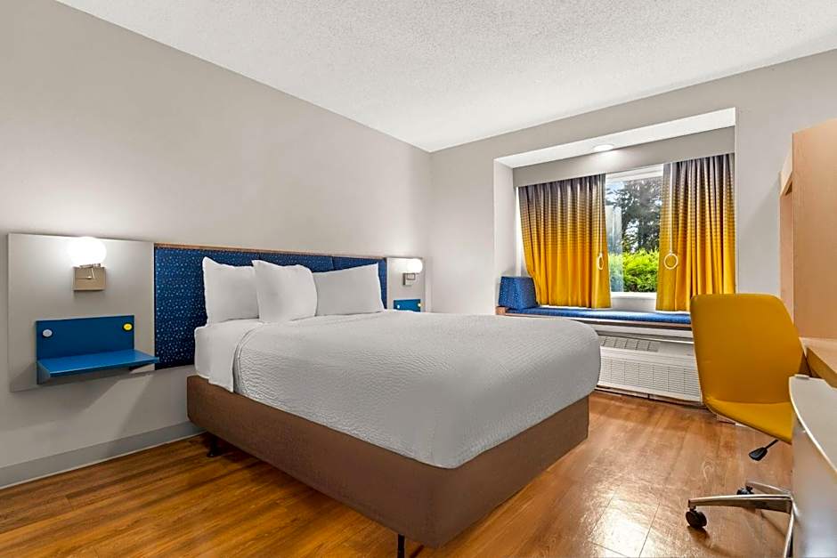 Microtel Inn & Suites By Wyndham Salisbury