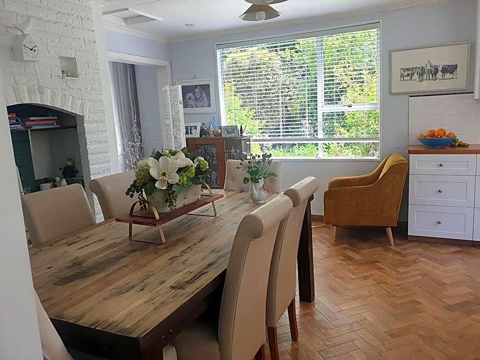 Windhaven Bed & Breakfast