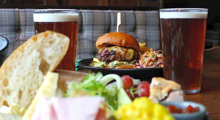 Scotsman's Pack Hotel