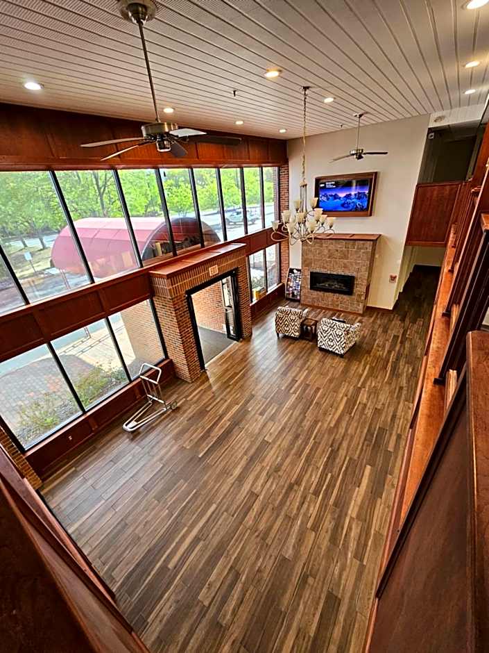 Germaine Inn South Portland