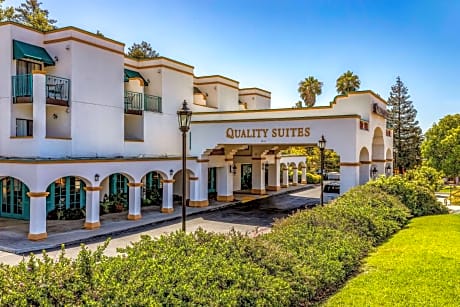 Quality Suites Downtown San Luis Obispo