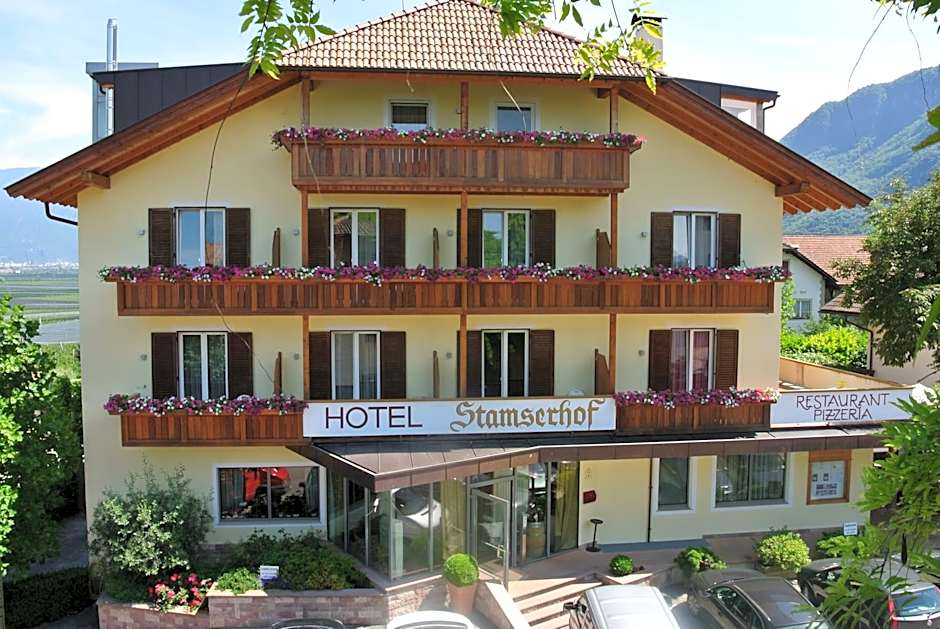 Hotel Stamserhof