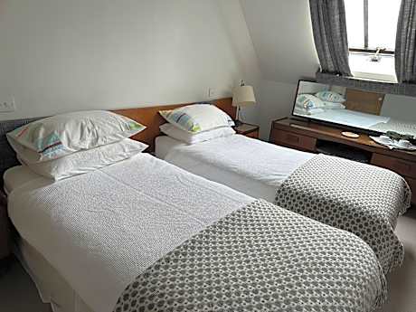 Double or Twin Room with Private Bathroom