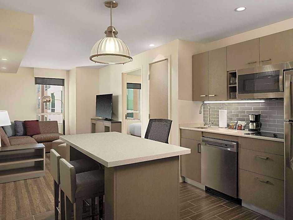 Hyatt House LA - University Medical Center