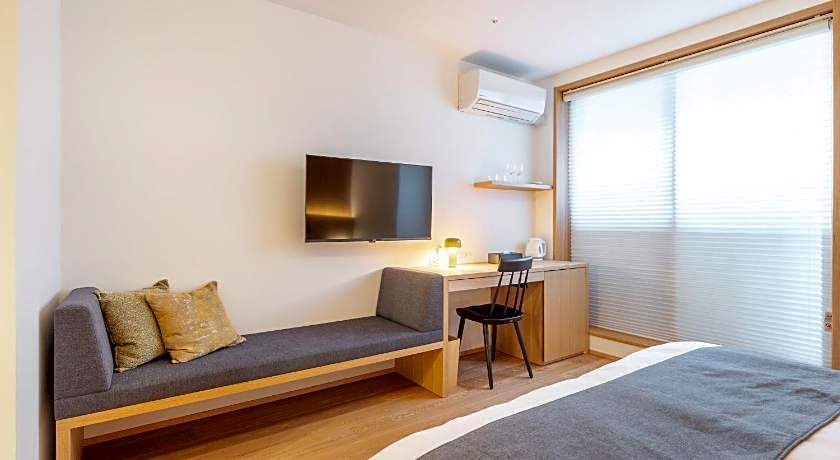 Karasuma Rokujo Hotel