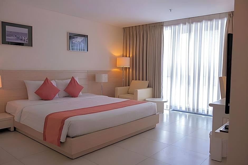 Nhi Phi Hotel Nha Trang
