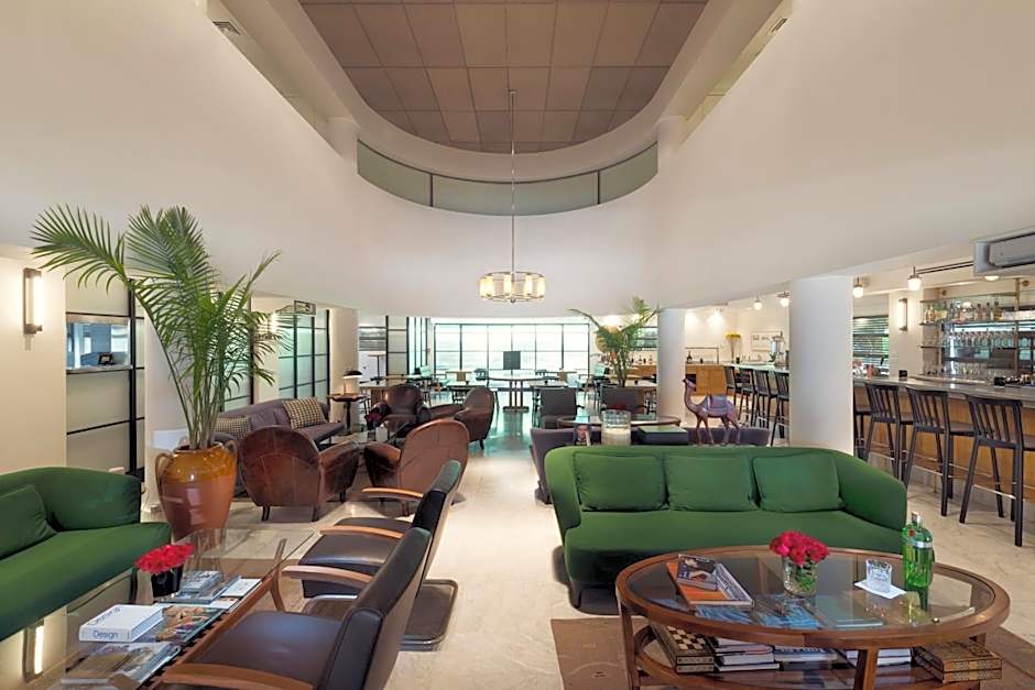 Lily & Bloom Boutique Hotel