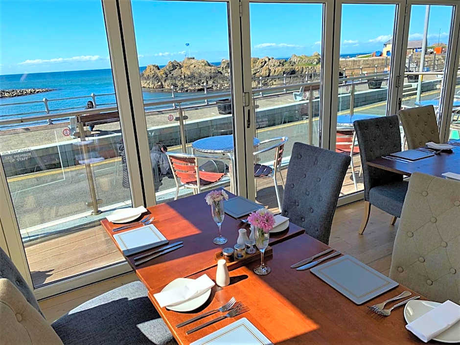 The Harbour House Sea Front Hotel