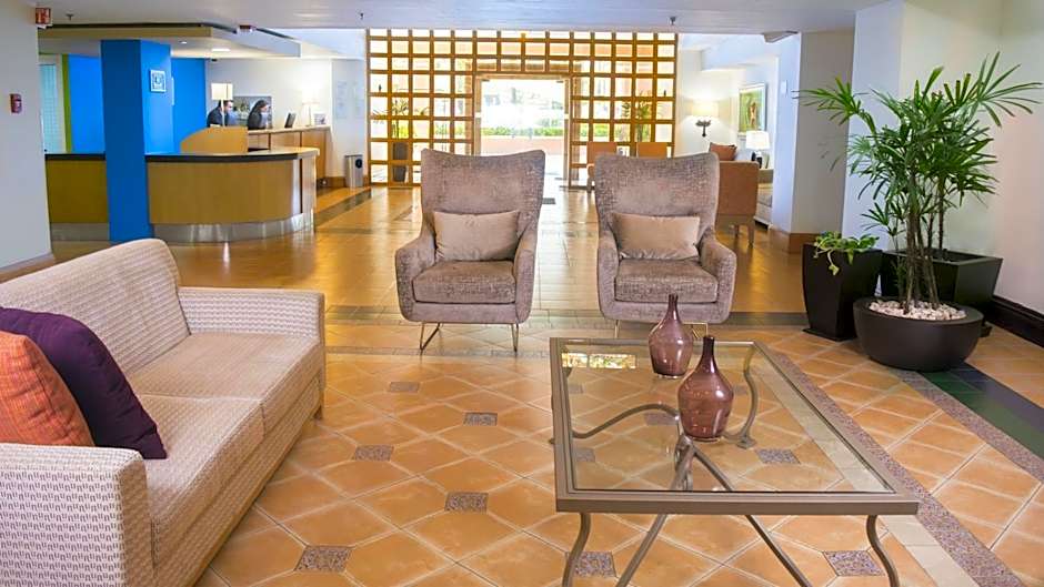 Holiday Inn Express Monterrey Galerias-San Jeronimo By IHG