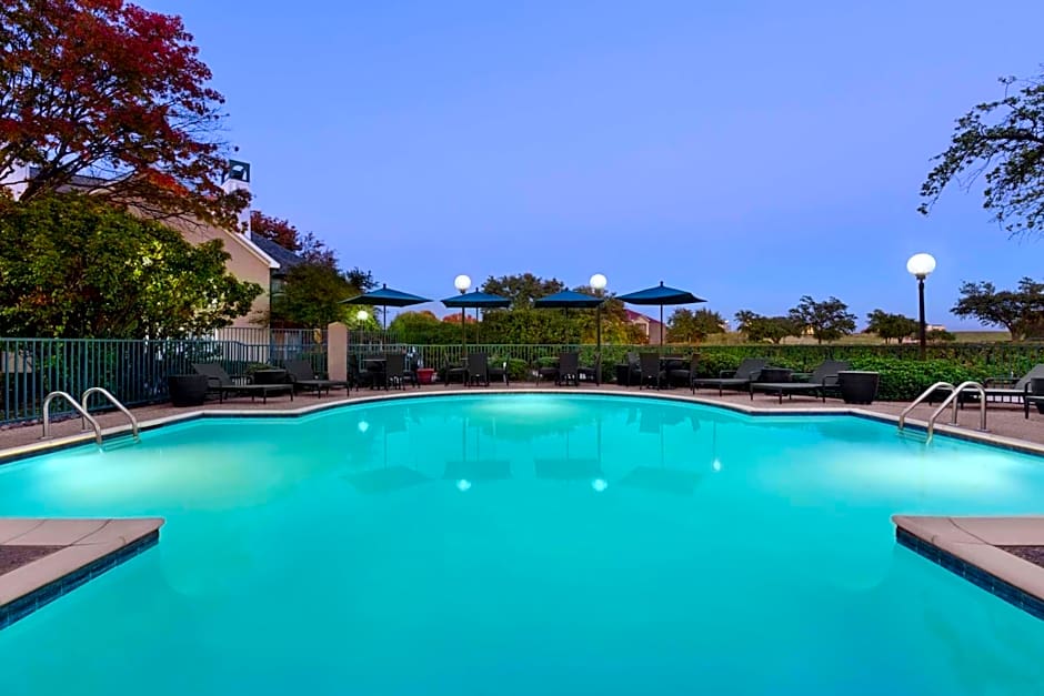 Addison Suites